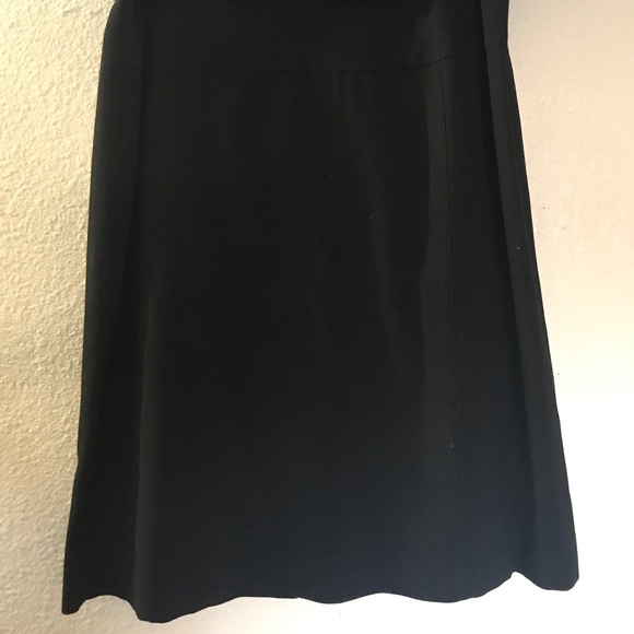 Black pencil skirt with belt - Picture 2 of 2